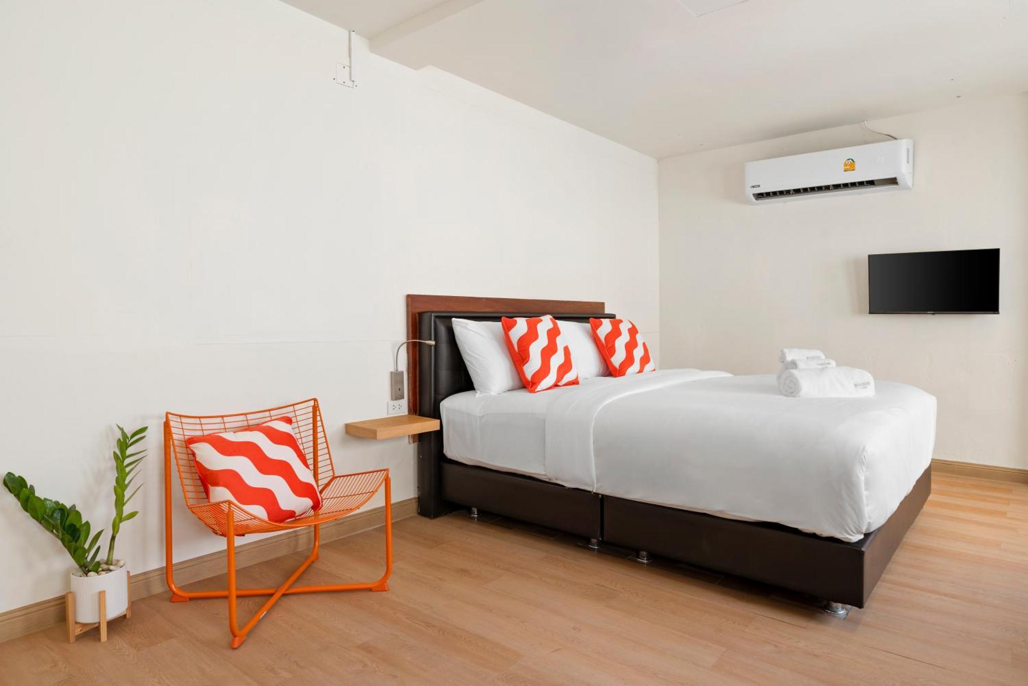 Horange Phuket Town Hotel Exterior photo