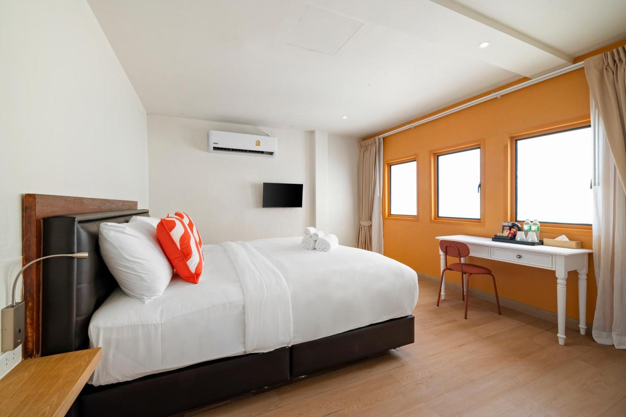 Horange Phuket Town Hotel Room photo